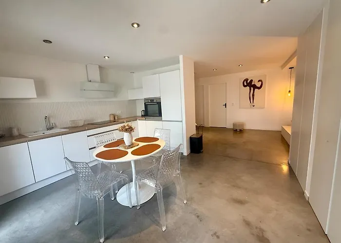 Appartement En Rez-de-jardin *